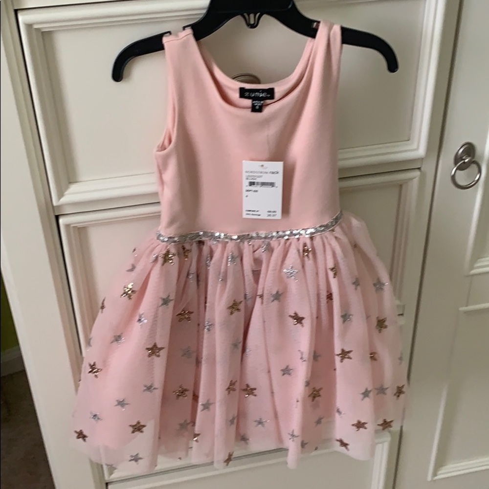Girl’s dress